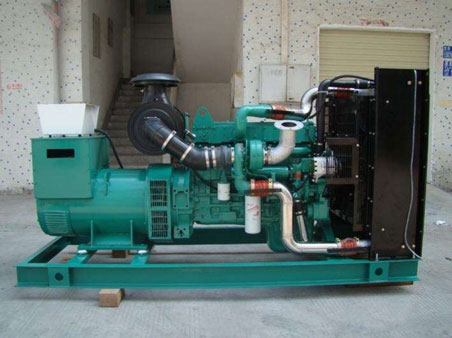 盐津1100kw康明斯柴油发电机组图片 盐津1100kw康明斯柴油发电机组图片